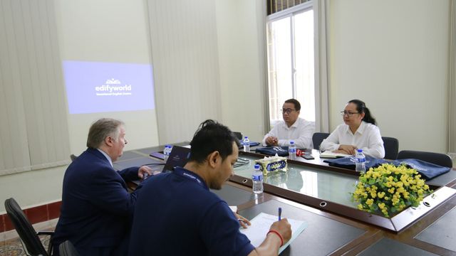 Discussion meeting on "Collaboration in Developing English Language Competencies for Teachers"