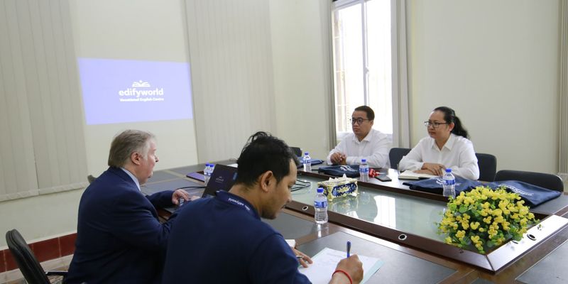 Discussion meeting on "Collaboration in Developing English Language Competencies for Teachers"