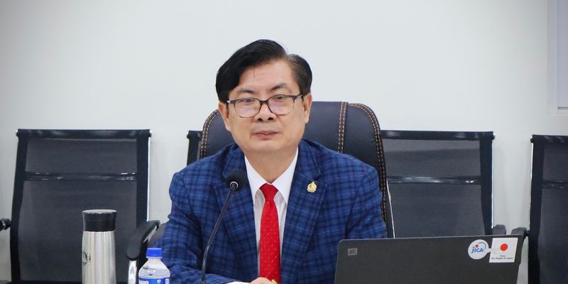 The transformation of the Regional Pedagogical Center and the Kampong Cham Provincial Pedagogical and Vocational Training School into the Kampong Cham Pedagogical Institute