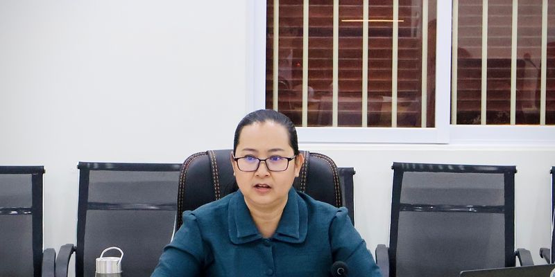 The transformation of the Regional Pedagogical Center and the Kampong Cham Provincial Pedagogical and Vocational Training School into the Kampong Cham Pedagogical Institute
