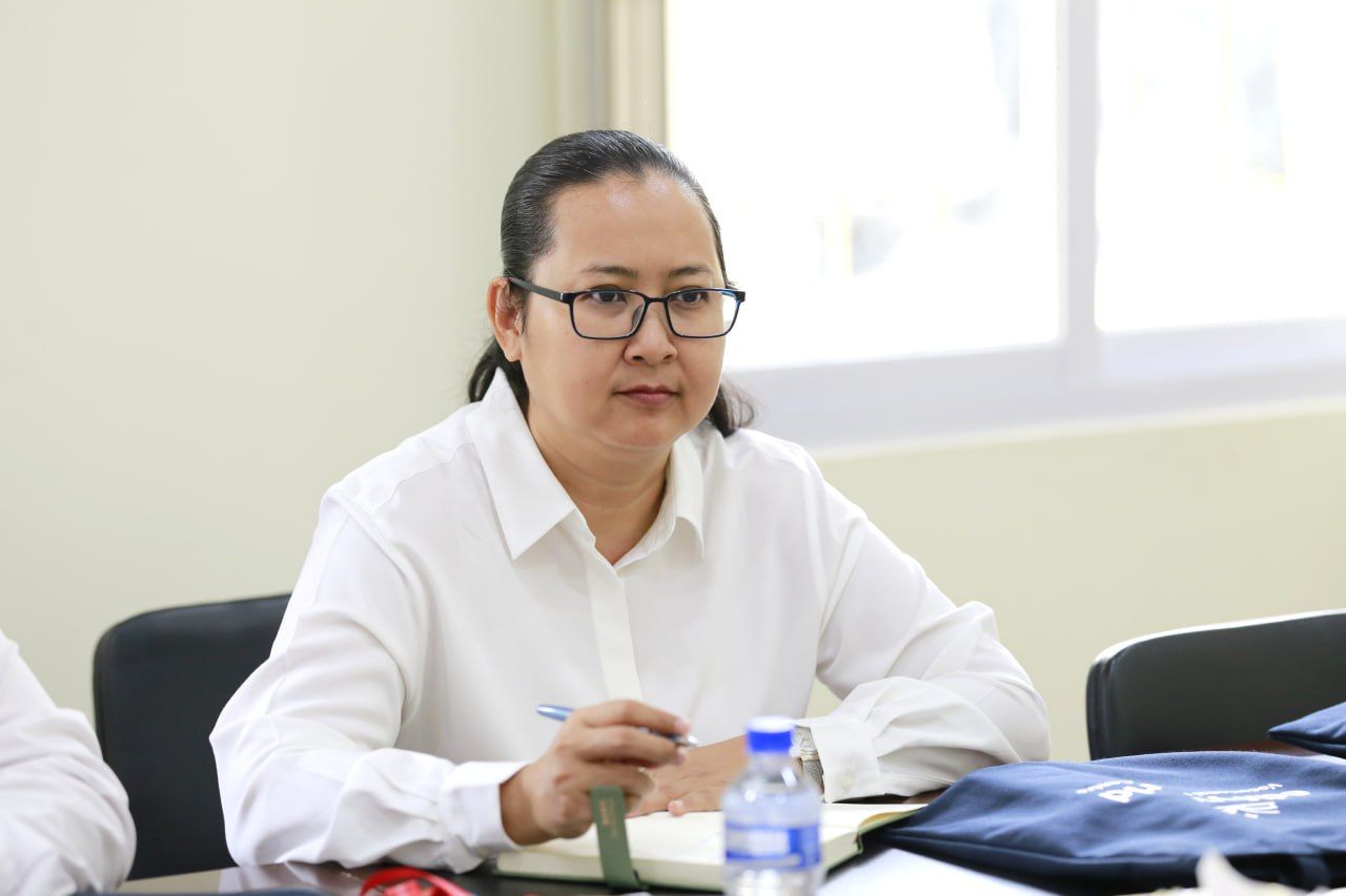Discussion meeting on "Collaboration in Developing English Language Competencies for Teachers" - Image 1